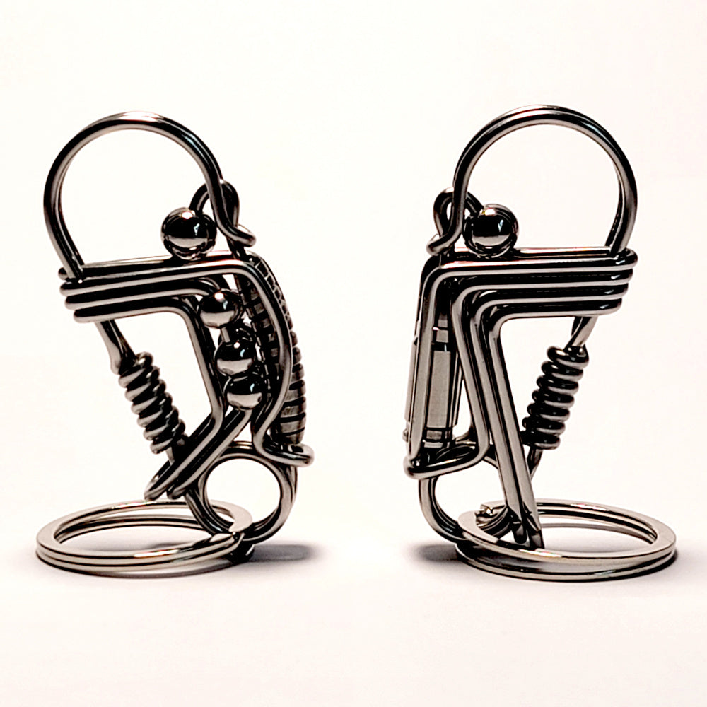 Bird style wire keychain