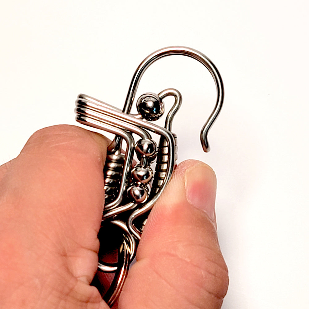 Bird style wire keychain