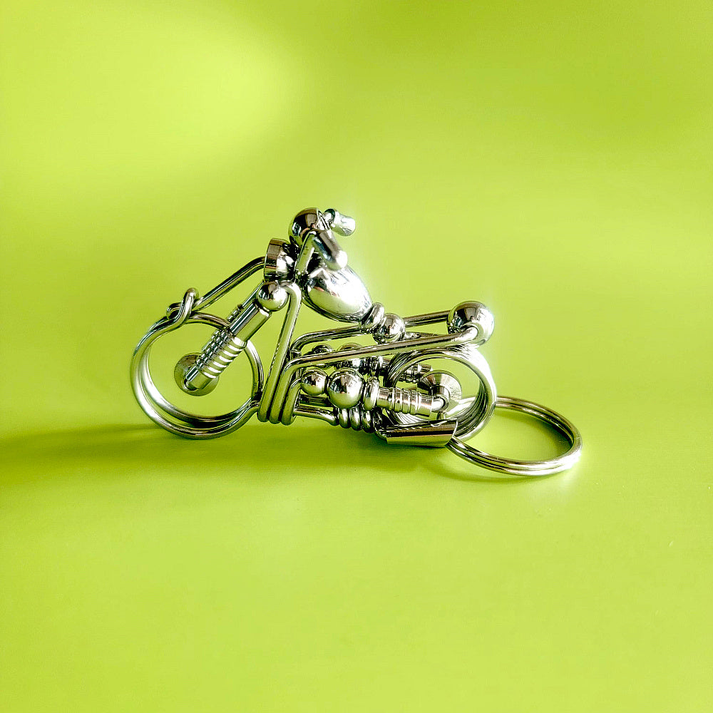 Exquisite Creative Handamde Wire Wrap Harley Motorcycle Keychain