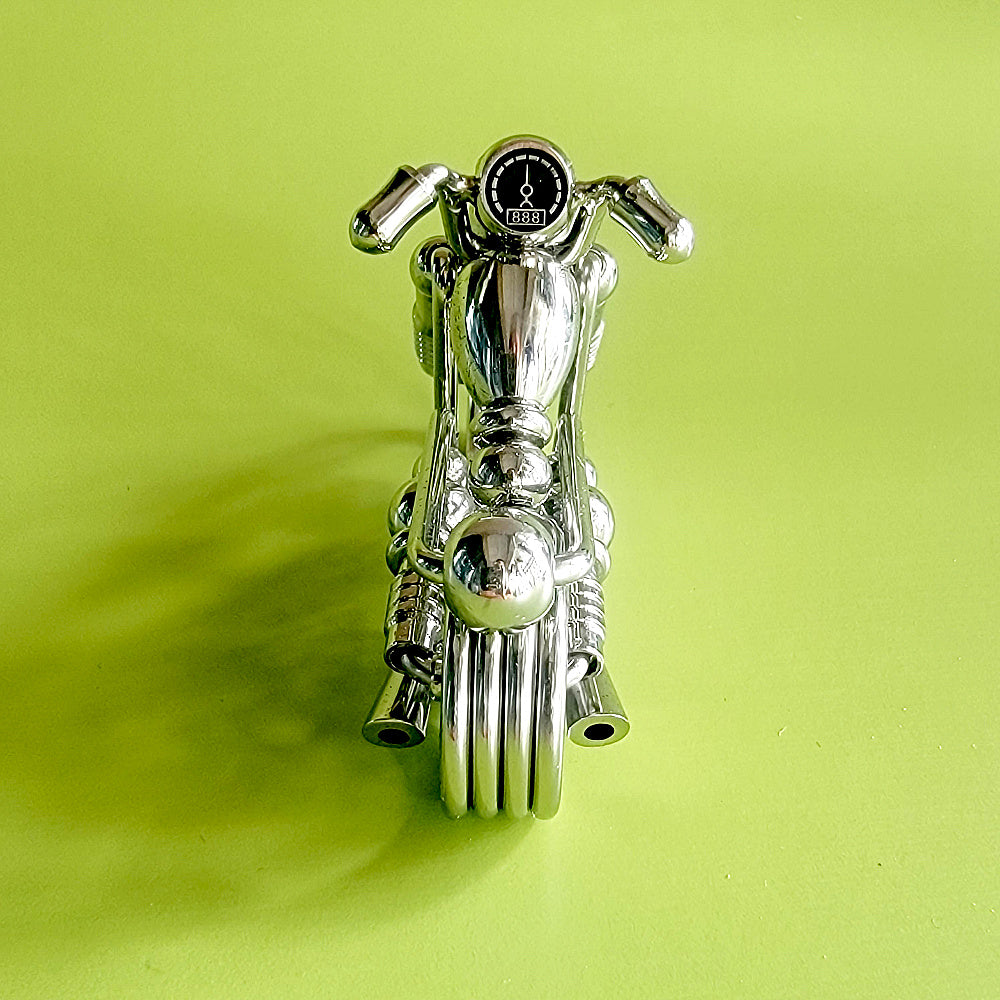 Exquisite Creative Handamde Wire Wrap Harley Motorcycle Keychain